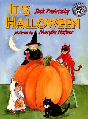 It's Halloween - Paperback | Diverse Reads