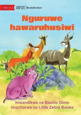 No Pigs Allowed - Nguruwe hawaruhusiwi - Paperback | Diverse Reads